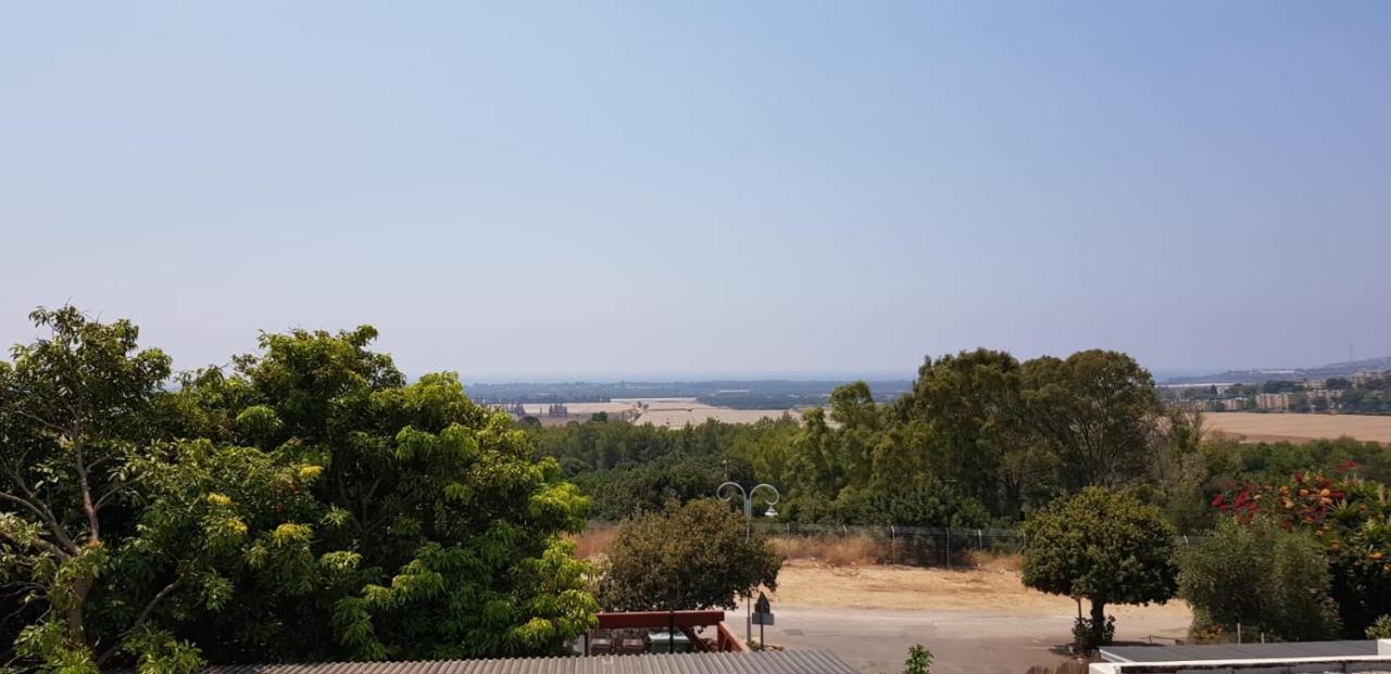 Apartmán יורט מונגולי Matzuva Exteriér fotografie